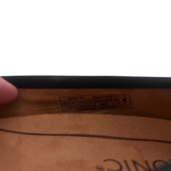 Vionic Minna Ballet Flat Round Toe Tiger Print Black Tan Size 7.5 - Picture 8 of 9